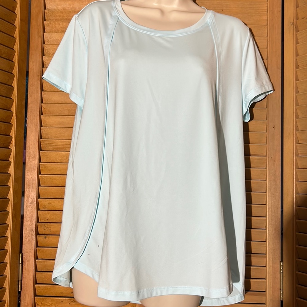 Woman’s Athletic Top